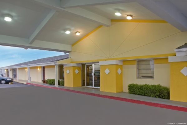 Americas Best Value Inn (Brownwood)
